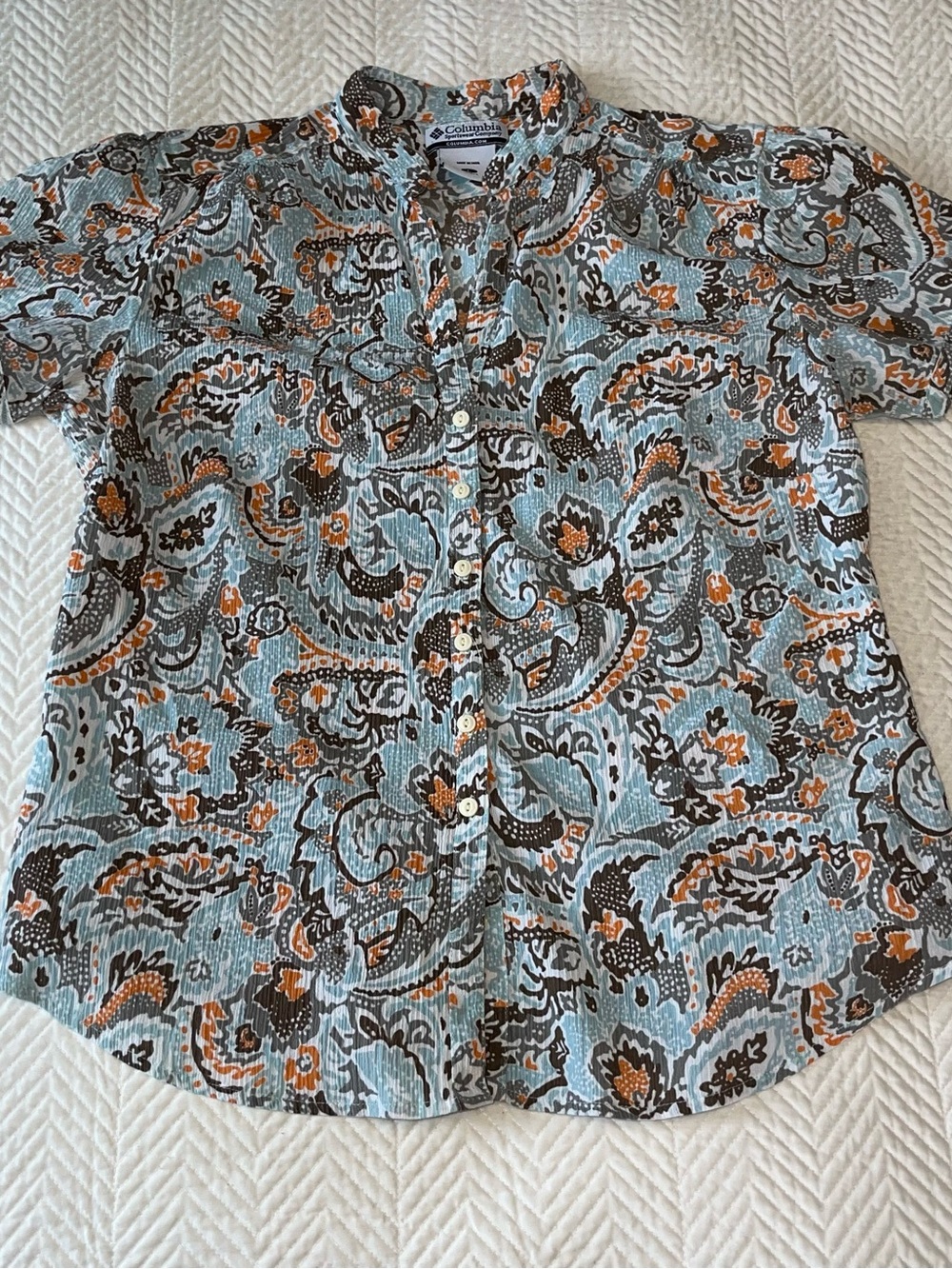 Hiking Camping Outdoors Vintage Columbia Short Sleeve Paisley Button Down Shirt